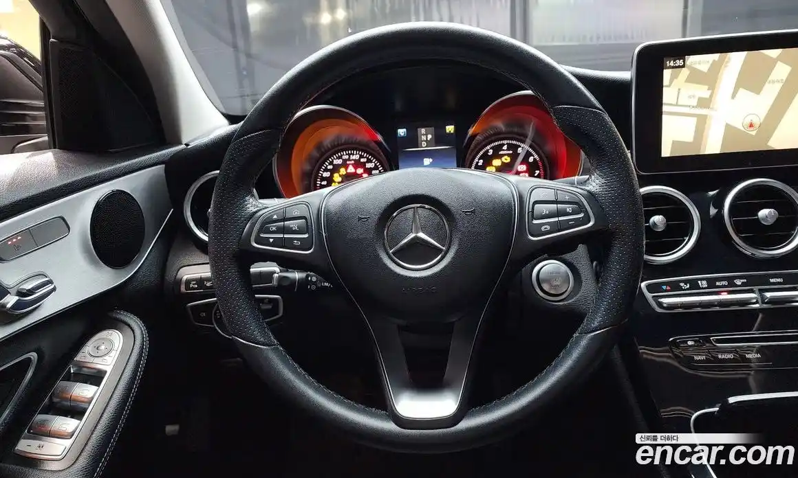 Mercedes-Benz C-Class 2017 2.0 Автомат в Москве № 178108, фото 15