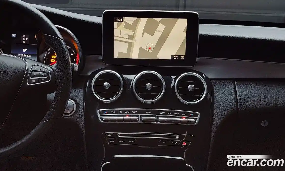 Mercedes-Benz C-Class 2017 2.0 Автомат в Москве № 178108, фото 19