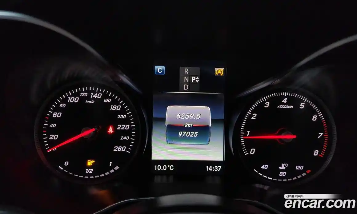 Mercedes-Benz C-Class 2017 2.0 Автомат в Москве № 178108, фото 20