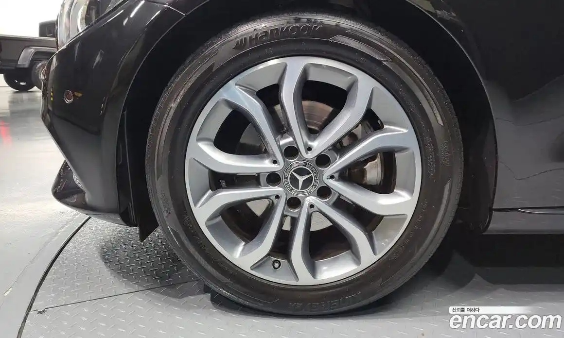 Mercedes-Benz C-Class 2017 2.0 Автомат в Москве № 178108, фото 5