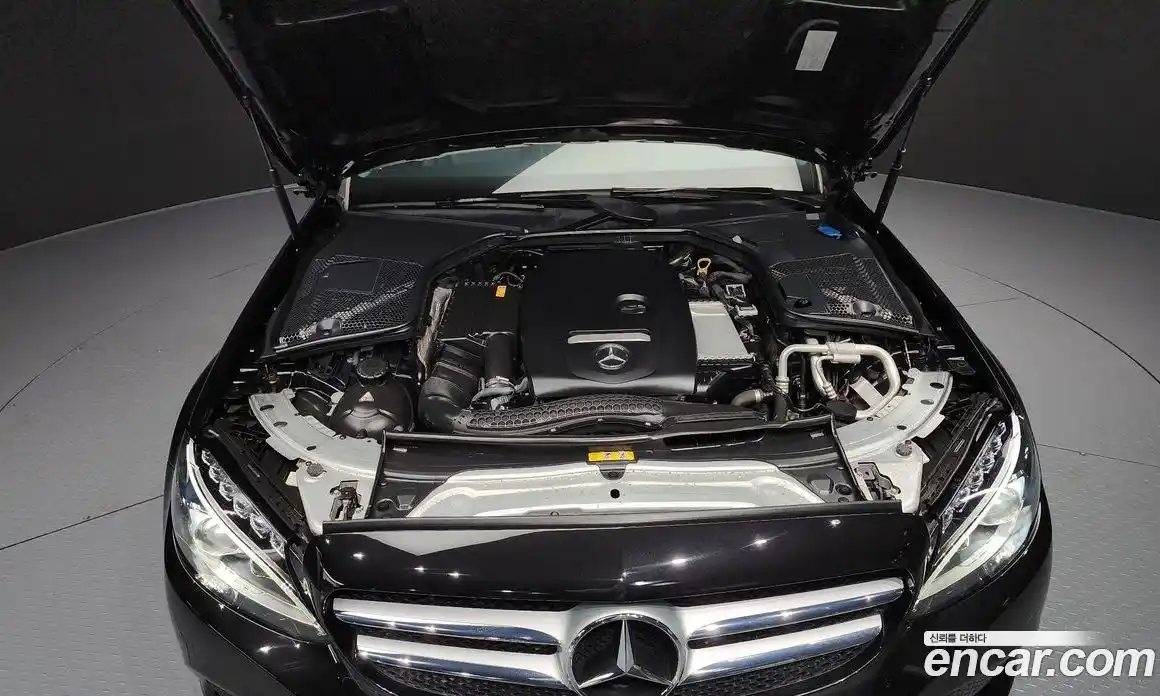 Mercedes-Benz C-Class 2017 2.0 Автомат в Москве № 178108, фото 7