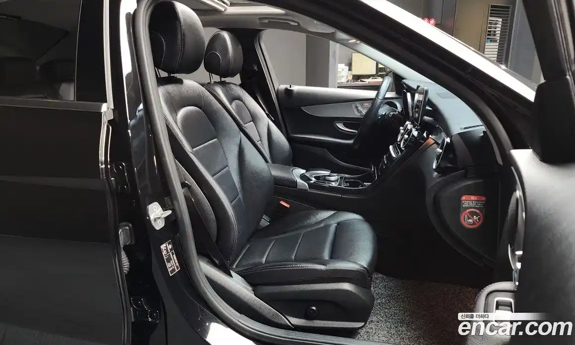 Mercedes-Benz C-Class 2017 2.0 Автомат в Москве № 178108, фото 8