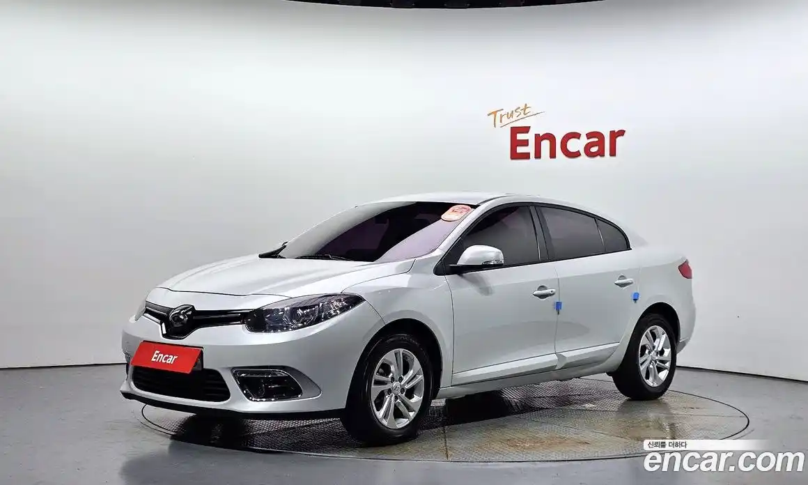 Renault SM3 2018 1.6 Автомат в Москве № 178608, фото 15