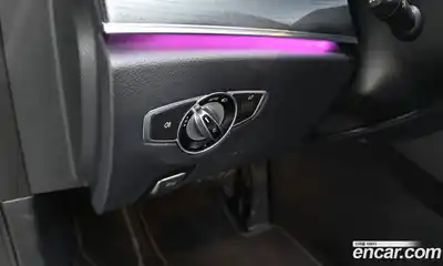 Mercedes-Benz E-Class 2022 2.0 Автомат в Москве № 179872, миниатюра 5