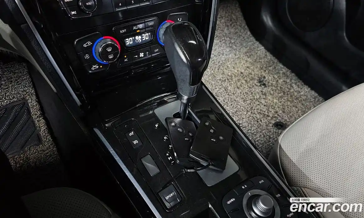 Renault SM7 2017 2.5 Автомат в Москве № 185161, фото 3