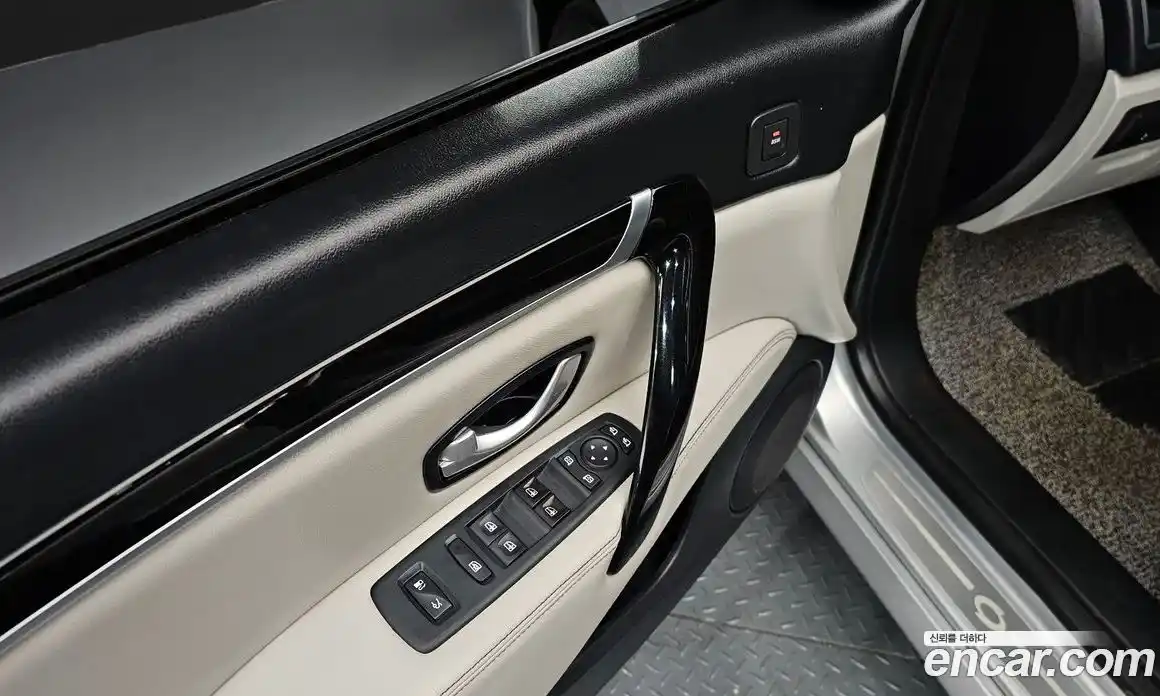 Renault SM7 2017 2.5 Автомат в Москве № 185161, фото 5