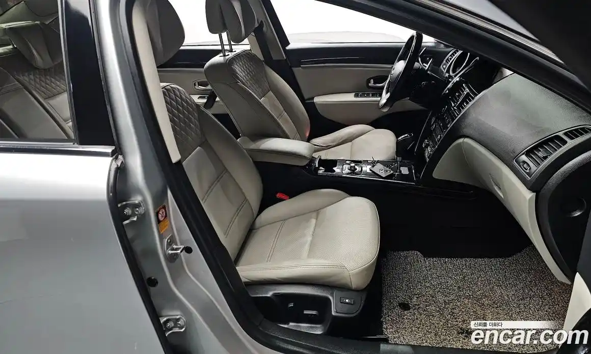 Renault SM7 2017 2.5 Автомат в Москве № 185161, фото 8