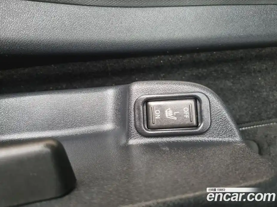 Renault SM3 2015 1.6 Автомат в Москве № 186151, фото 14