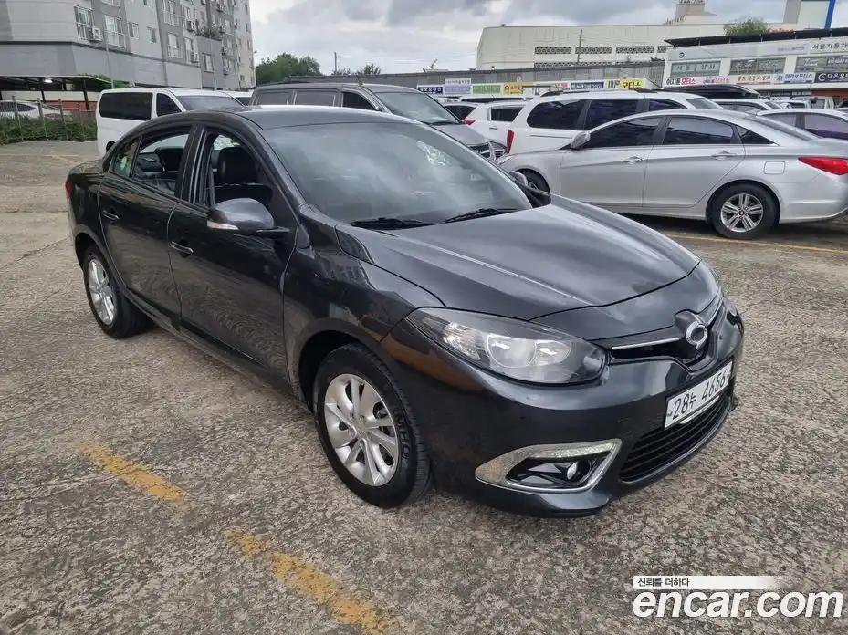 Renault SM3 2015 1.6 Автомат в Москве № 186151, фото 6