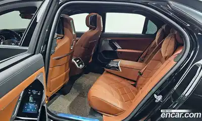 BMW 7-Series 2025 3.0 Автомат в Москве № 187399, миниатюра 8