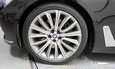 BMW 7-Series 2018 4.4 Автомат в Москве № 188606, миниатюра 3
