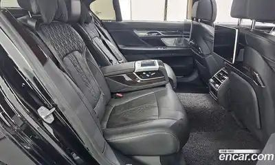 BMW 7-Series 2018 4.4 Автомат в Москве № 188606, миниатюра 8
