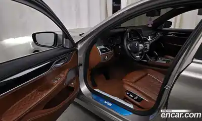 BMW 7-Series 2021 6.6 Автомат в Москве № 192242, миниатюра 12