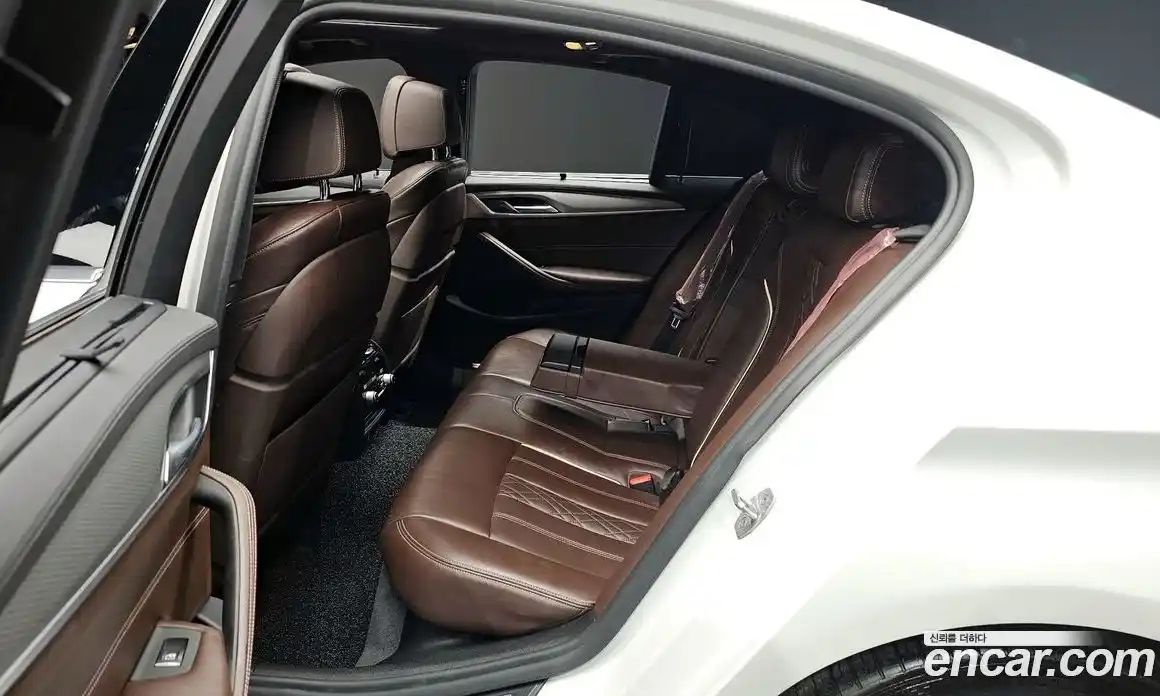 BMW 5-Series 2019 2.0 Автомат в Москве № 192504, фото 12