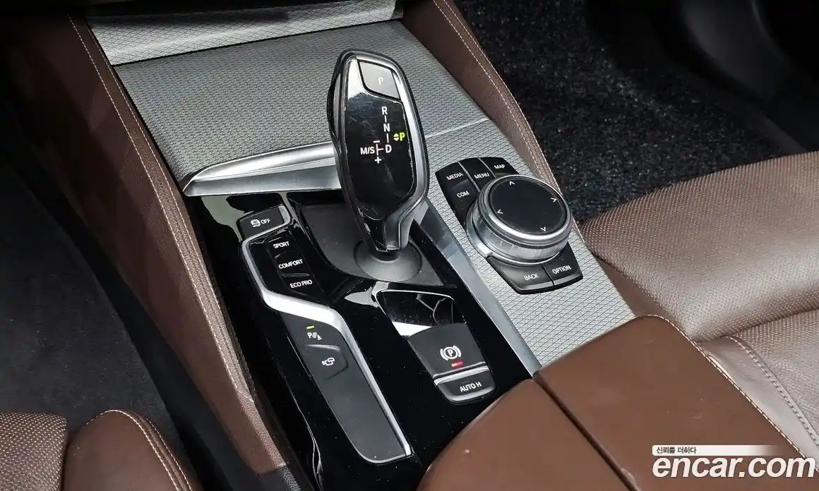 BMW 5-Series 2019 2.0 Автомат в Москве № 192504, фото 9