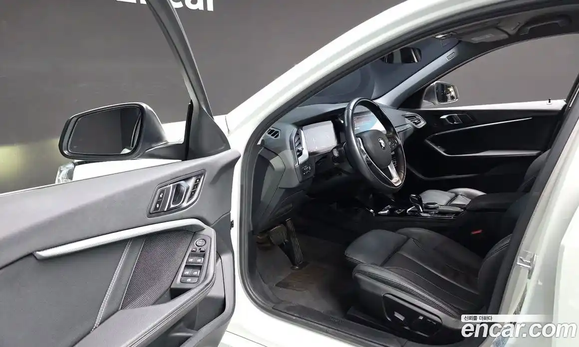 BMW 1-Series 2022 2.0 Автомат в Москве № 192508, фото 11