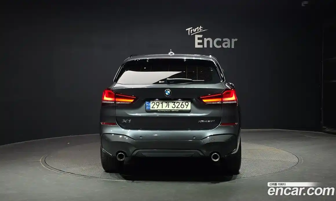 BMW X1 2021 2.0 Автомат в Москве № 192596, фото 4