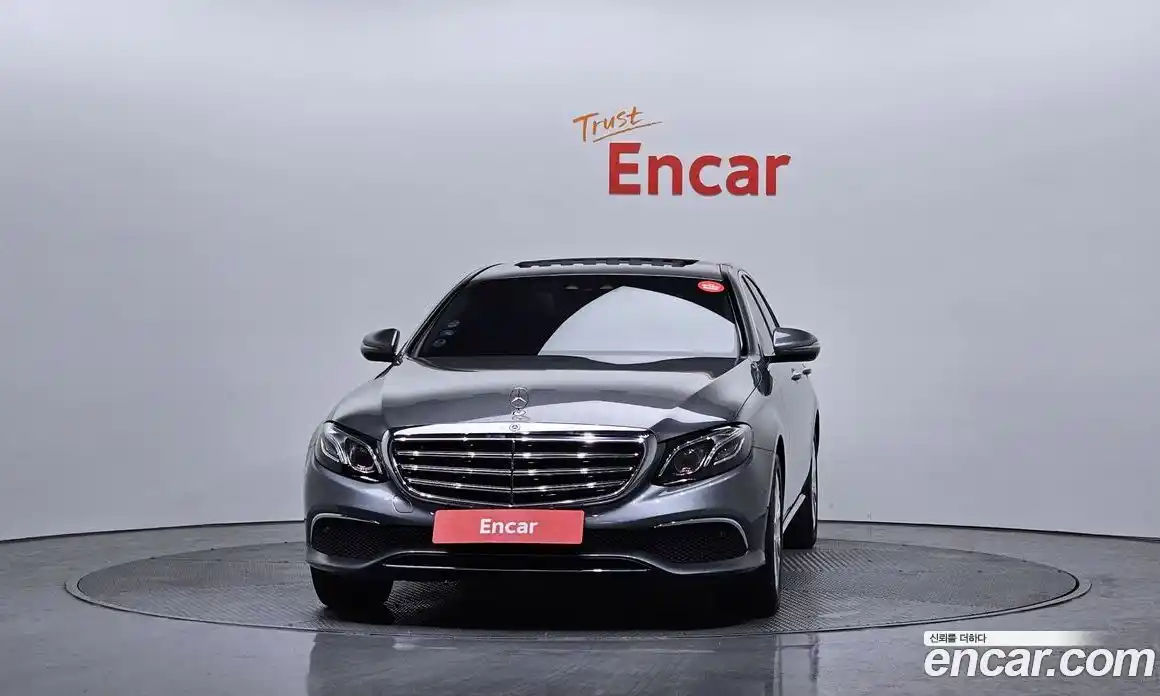 Mercedes-Benz E-Class 2017 1.9 Автомат в Москве № 194497, фото 13