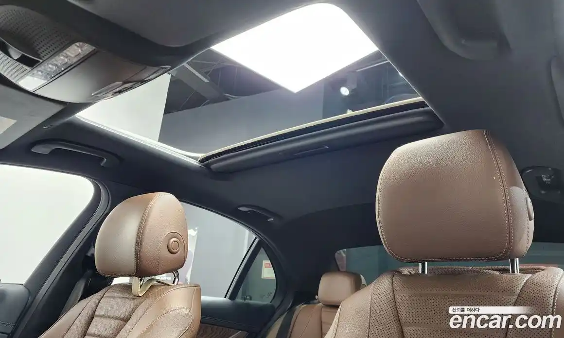 Mercedes-Benz E-Class 2021 2.0 Автомат в Москве № 194970, фото 16