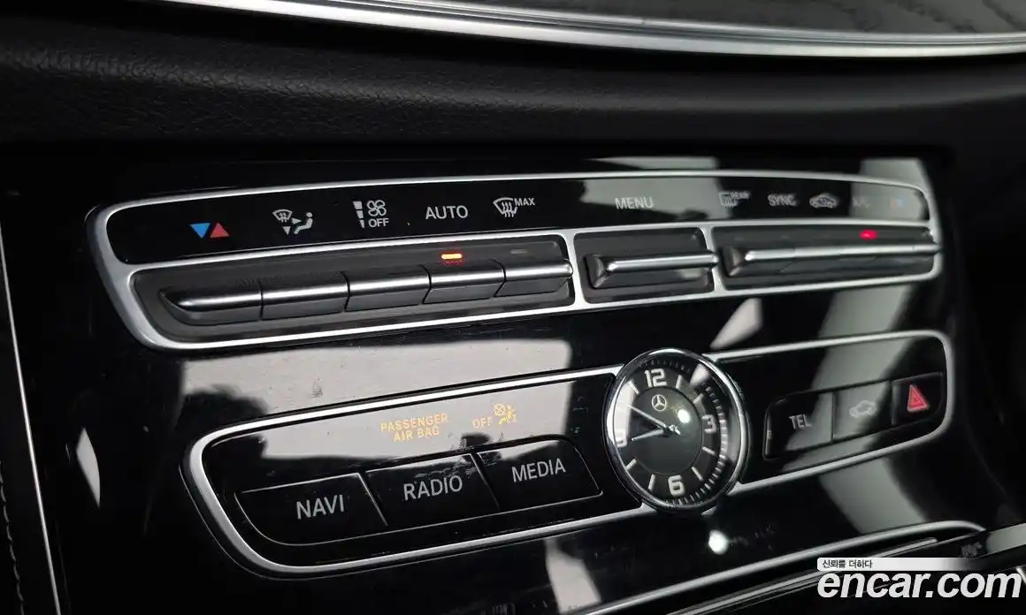 Mercedes-Benz E-Class 2017 2.0 Автомат в Москве № 195065, фото 16