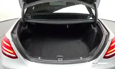 Mercedes-Benz E-Class 2017 2.0 Автомат в Москве № 195065, миниатюра 2