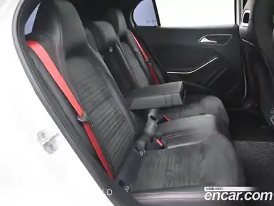 Mercedes-Benz GLA-Class 2018 2.0 Автомат в Москве № 195184, миниатюра 12