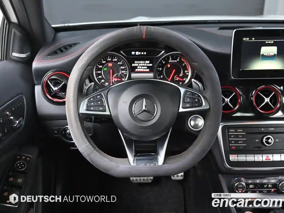 Mercedes-Benz GLA-Class 2018 2.0 Автомат в Москве № 195184, фото 13