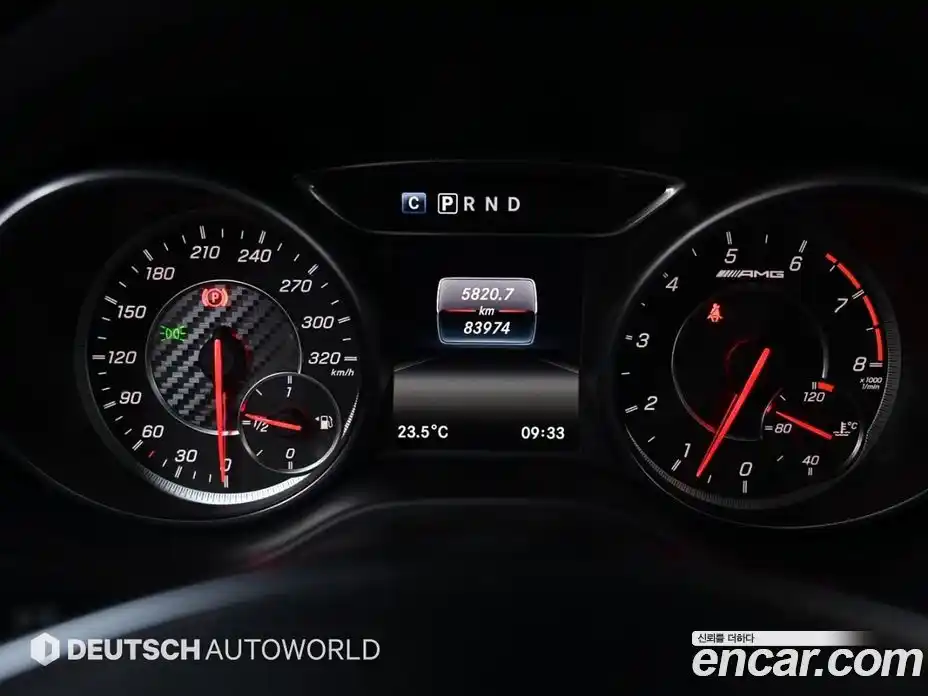 Mercedes-Benz GLA-Class 2018 2.0 Автомат в Москве № 195184, фото 8