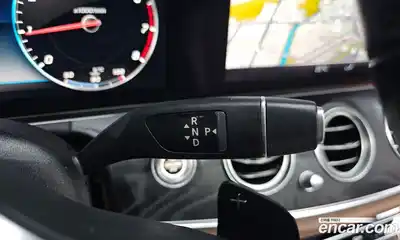 Mercedes-Benz E-Class 2019 2.0 Автомат в Москве № 195653, миниатюра 9