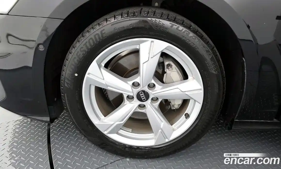 Audi A6 2021 2.0 Автомат в Москве № 196258, фото 5