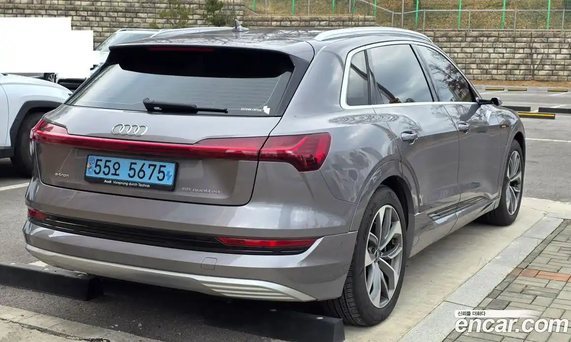 Audi e-tron 2020 Автомат в Москве № 196571, фото 5