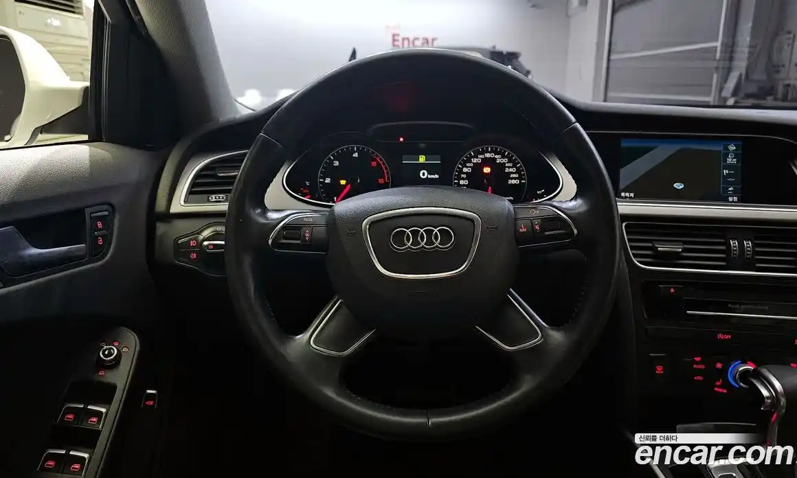 Audi A4 2015 2.0 Автомат в Москве № 196699, фото 15