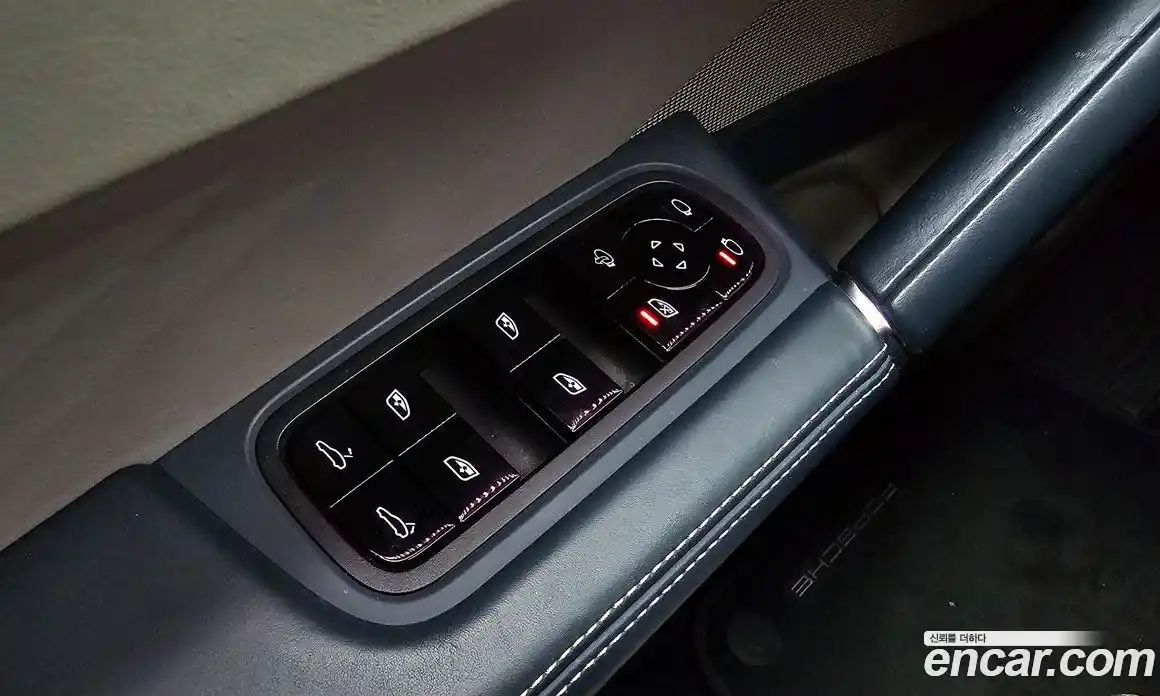 Porsche Cayenne 2021 3.0 Автомат в Москве № 197329, фото 6