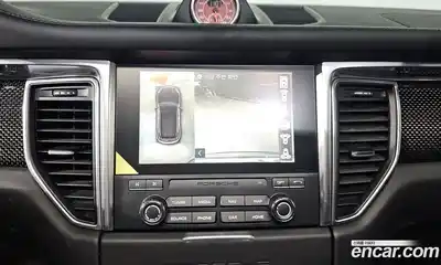 Porsche Macan 2018 3.0 Автомат в Москве № 197400, миниатюра 2