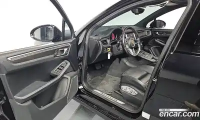 Porsche Macan 2018 3.0 Автомат в Москве № 197400, миниатюра 9