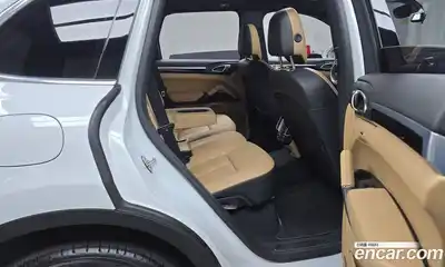 Porsche Cayenne 2015 3.0 Автомат в Москве № 197700, миниатюра 12