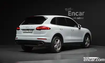 Porsche Cayenne 2015 3.0 Автомат в Москве № 197700, миниатюра 2