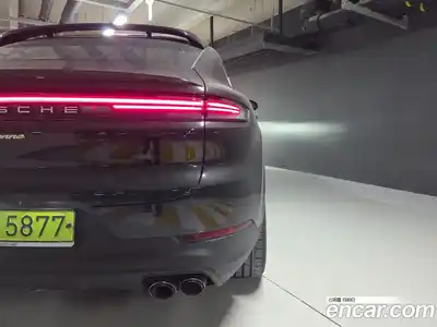 Porsche Cayenne, 2025