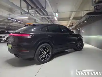 Porsche Cayenne 2025 3.0 Автомат в Москве № 197855, миниатюра 5