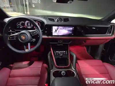 Porsche Cayenne 2025 3.0 Автомат в Москве № 197855, миниатюра 9