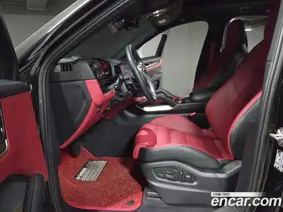 Porsche Cayenne 2025 3.0 Автомат в Москве № 197855, миниатюра 10