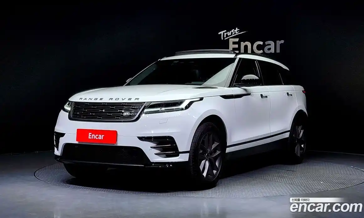 Land Rover Range-Rover Velar 2025 2.0 Автомат в Москве № 198060, фото 16