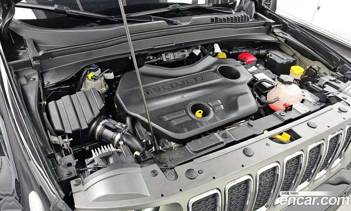 Jeep Renegade 2019 2.0 Автомат в Москве № 199468, фото 6