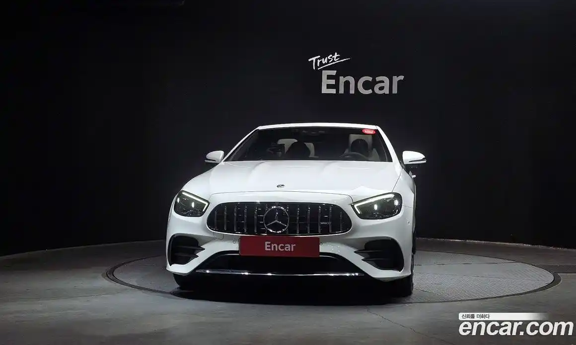 Mercedes-Benz E-Class 2023 3.0 Автомат в Москве № 201242, фото 17