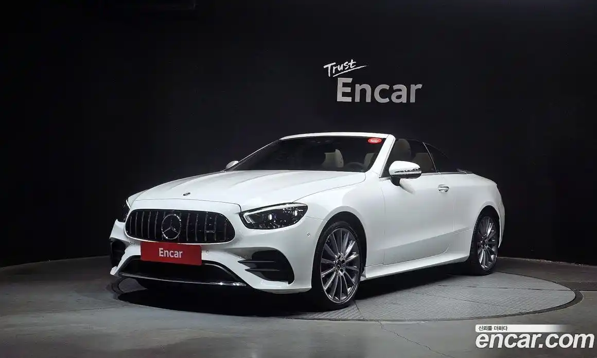 Mercedes-Benz E-Class 2023 3.0 Автомат в Москве № 201242, фото 4