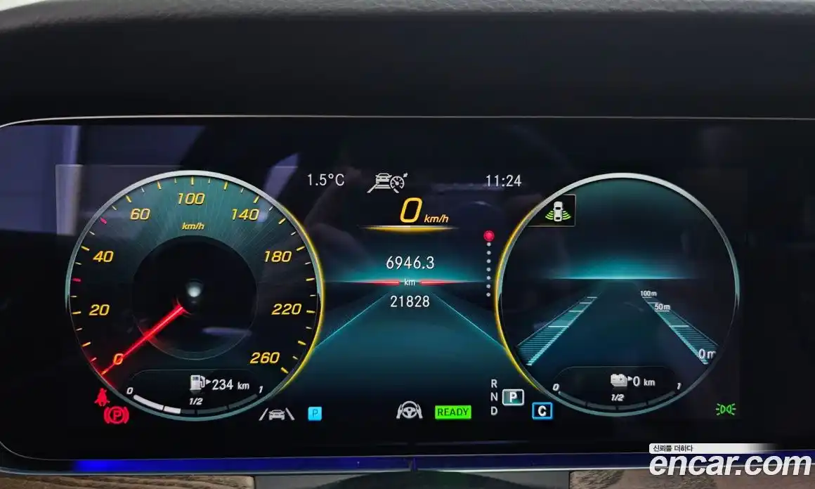 Mercedes-Benz E-Class 2023 2.0 Автомат в Москве № 204742, фото 11