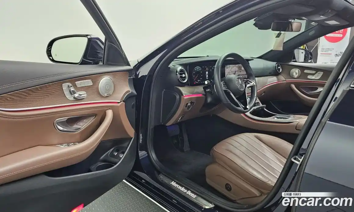 Mercedes-Benz E-Class 2023 2.0 Автомат в Москве № 204742, фото 12