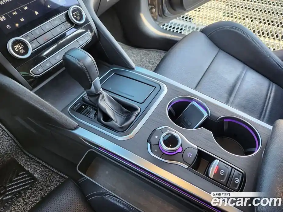 Renault SM6 2022 2.0 Автомат в Москве № 208165, фото 17