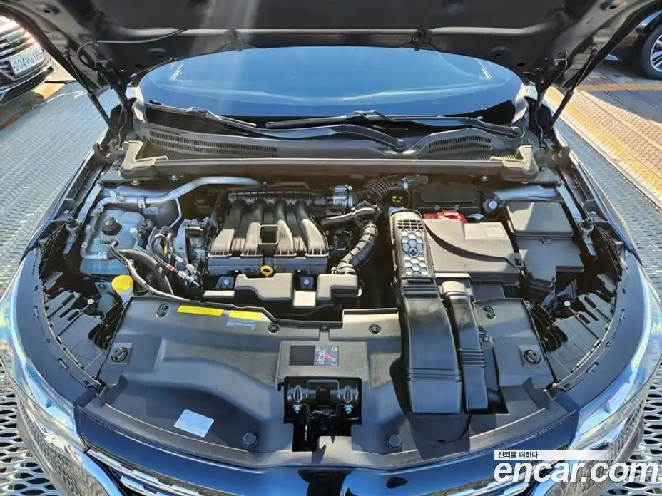 Renault SM6 2022 2.0 Автомат в Москве № 208165, фото 10