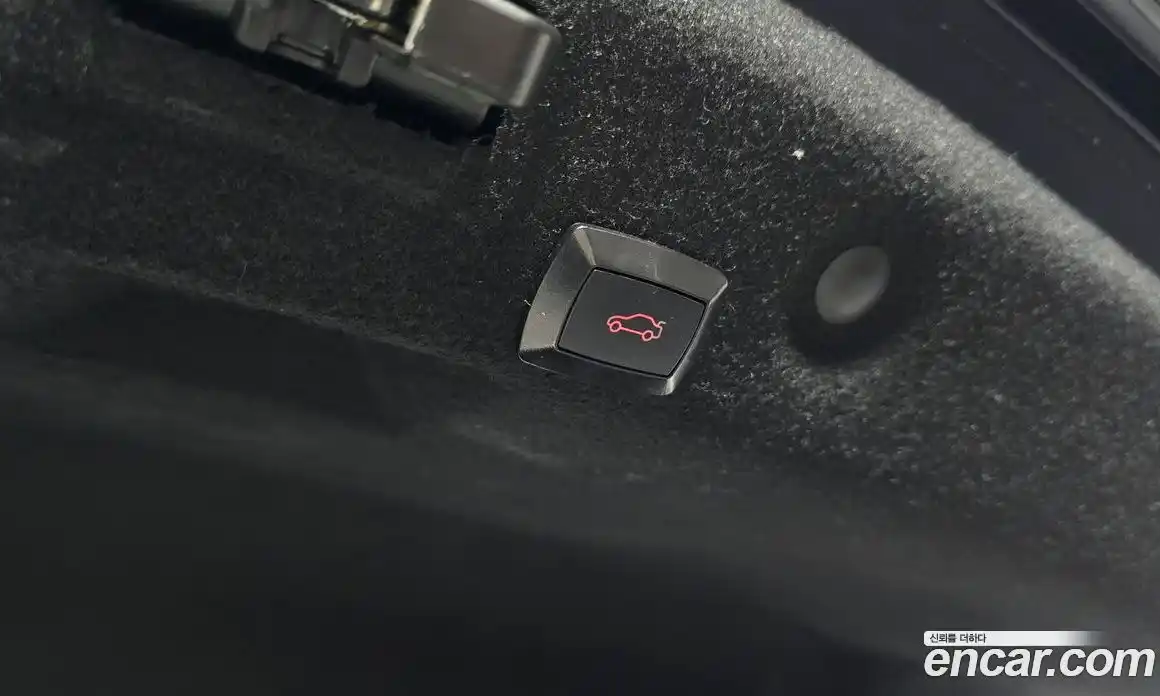 Renault SM6 2021 1.8 Автомат в Москве № 209025, фото 18